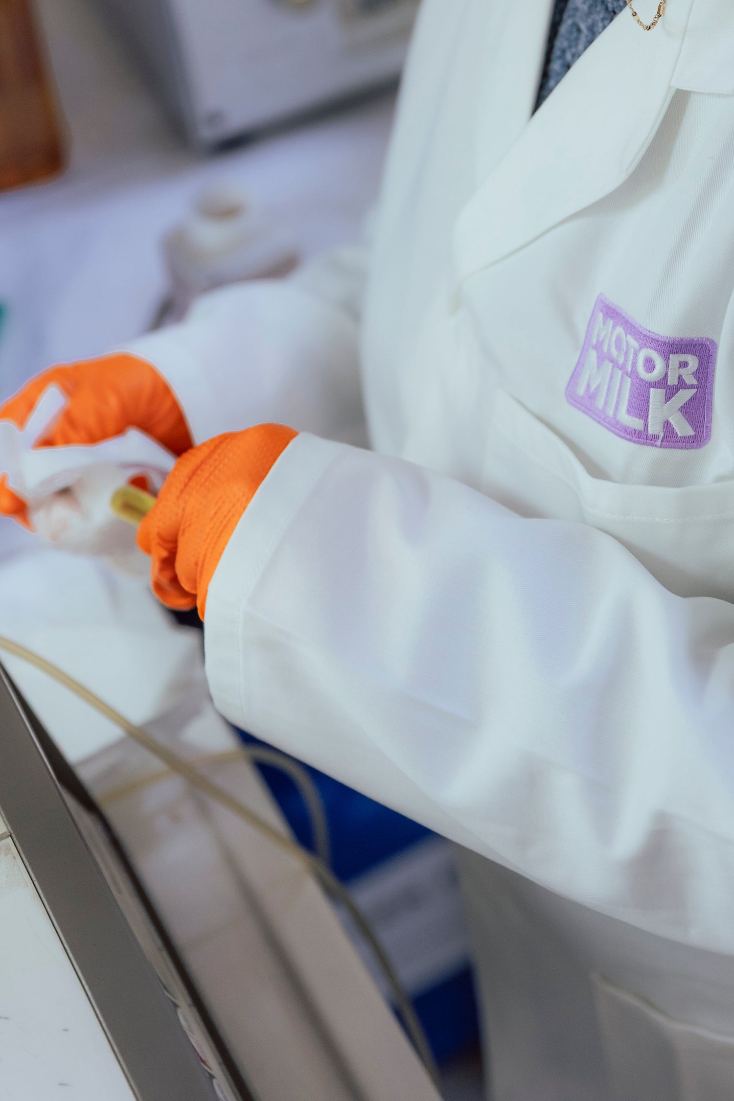 Under the Microscope: A Day in the Lab with Motor Milk™ 5W-40